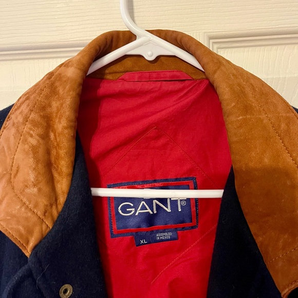 Gant Black and Brown Bomber Jacket with Leather Sleeves - Picture 3 of 3